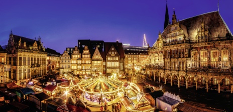 Der Weihnachtsmarkt auf dem Bremer Marktplatz. 
