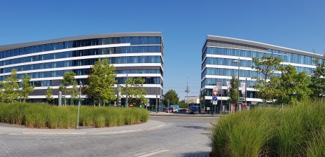 Das Panorama des Eins-Gebäudes im Weserquartier