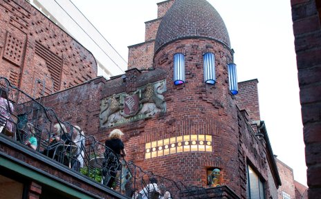 Zu sehen ist die Außenfassade des Paula Modersohn-Becker Museums. 