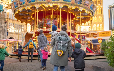 Venezianisches Karussell auf dem Kleinen Freimarkt. 