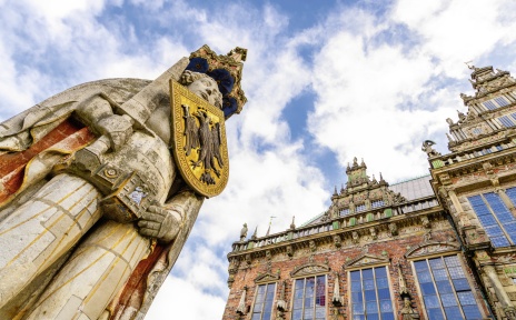 Bremen's city hall and the Roland statue.