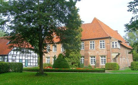 Burg Blomendal im Bremer Norden