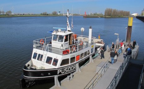 Das Fährschiff "Pusdorf" (Quelle: Kultur vor Ort e.V.)