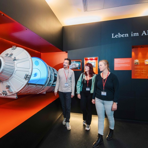 Raumfahrtführung bei Airbus