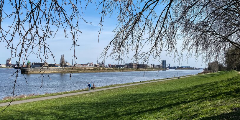 Der Weseruferpark Rablinghausen - Weite Wiesen & Weserstrand