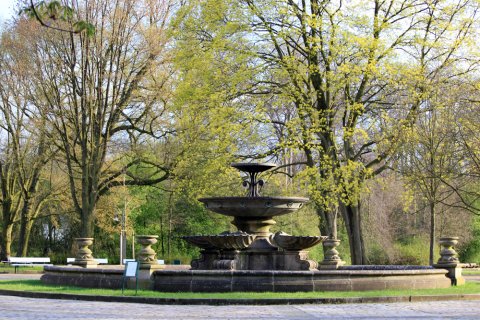 Großer Brunnen im Bürgerpark.