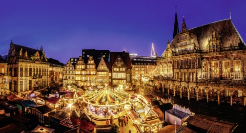Der Weihnachtsmarkt auf dem Bremer Marktplatz.
