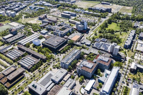 Man sieht das Gelände der Universität Bremen aus der Vogelperspektive.