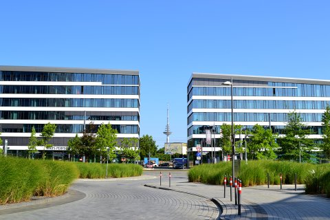 Das „Eins"-Gebäude im Weserquartier von vorne