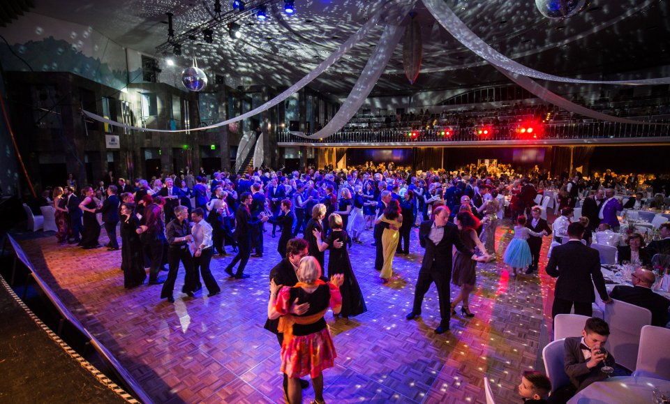 Blick in den Ballsaal des Dancing Superstars Festivals