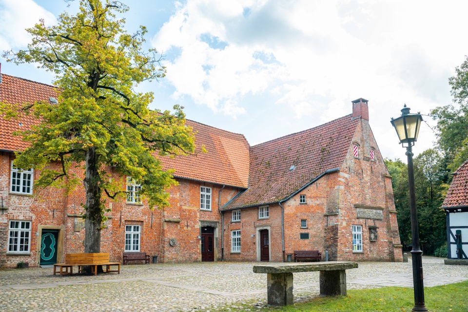 Innenhof der Burg Blomendal.
