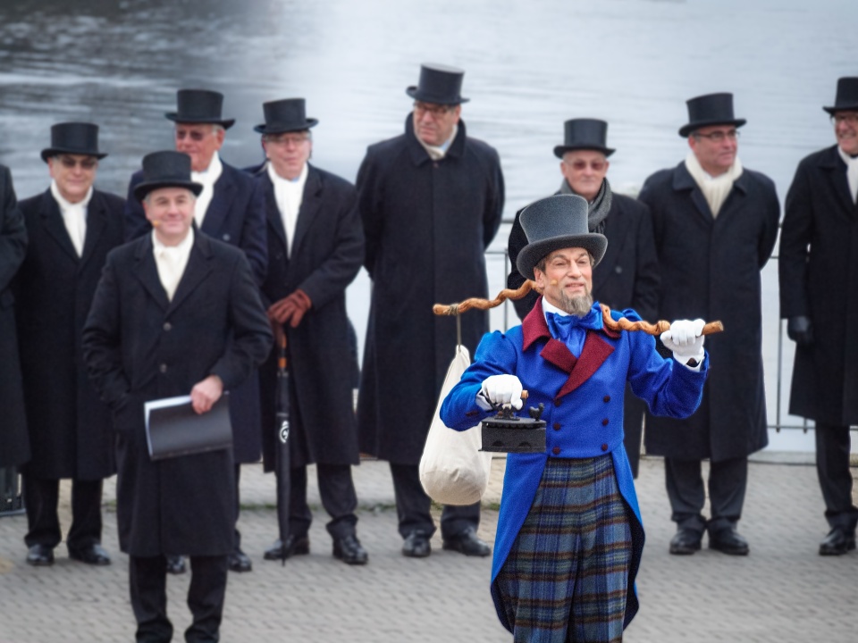 Sorry, there is no description for this photo available