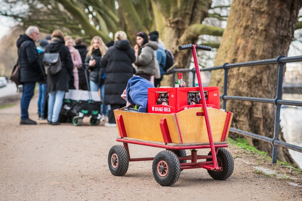 Sorry, there is no description for this photo available