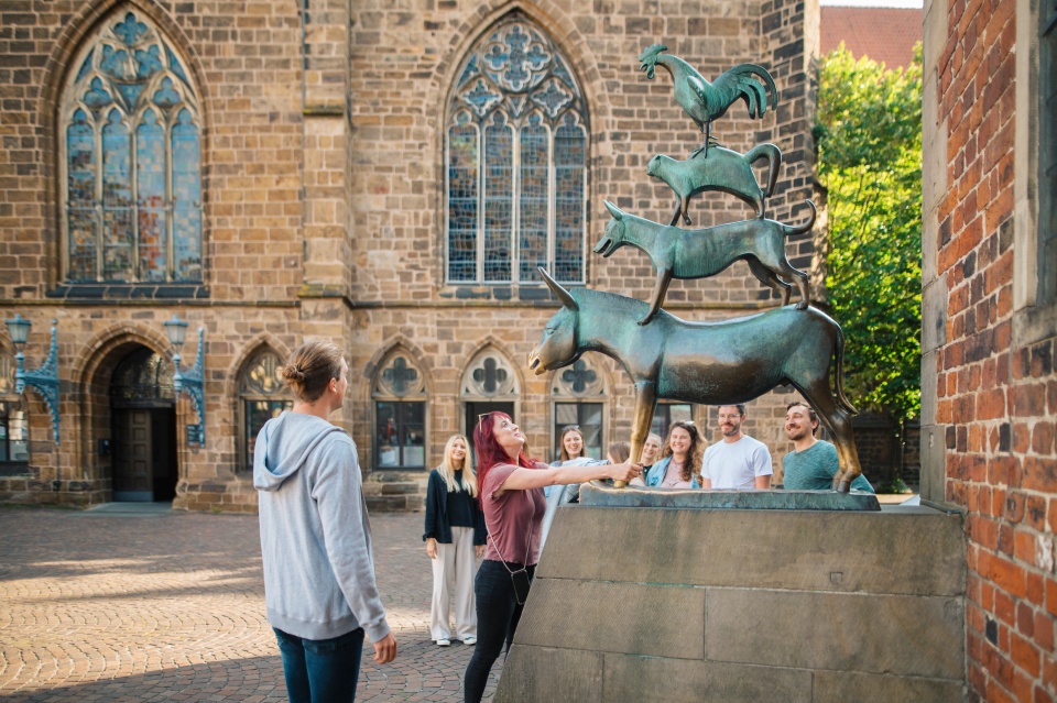 Sorry, there is no description for this photo available